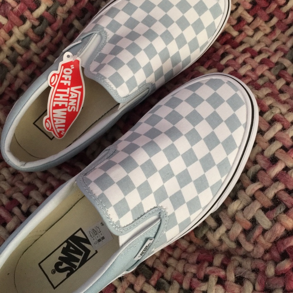 Vans slip on